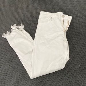 ⭐️ 2/$10 - Just Black White Jeans